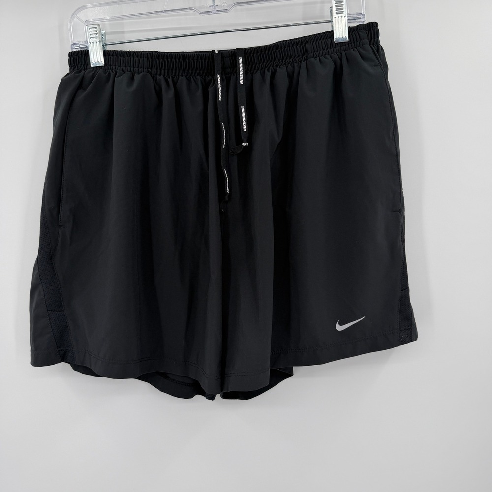 Nike Running Dri-FIT Shorts Mens XL Black 5 Inch Inseam Zipper Pocket Athletic